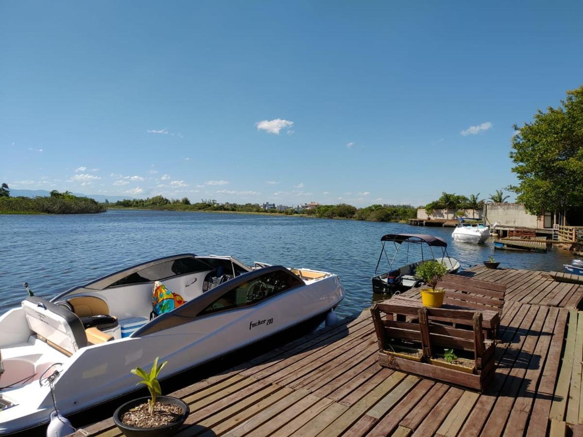 Kitnet S2 Em Torres-Rs - Na Mais Bela Praia Gaucha - Cozinha - Banheiro - Ar Condicionado - Tv Smart 32' - Wi-Fi - Estacionamento - Anfitria Superhost No Bnb Luaran gambar