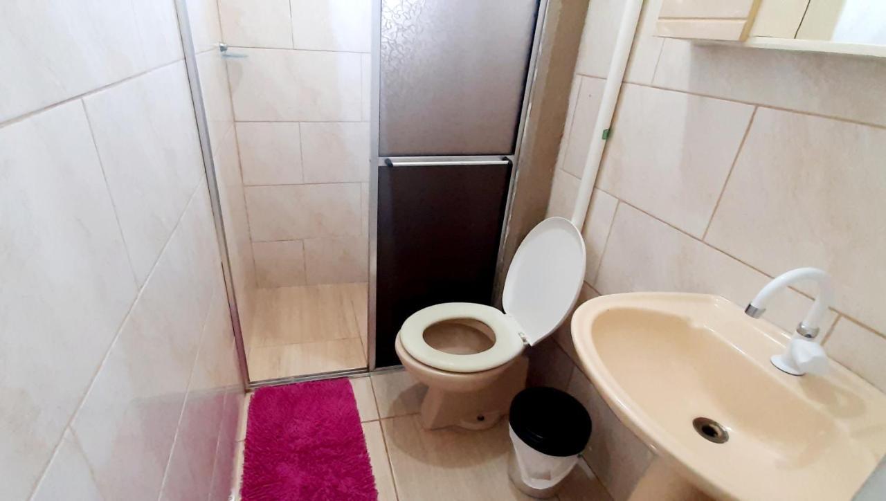 Kitnet S2 Em Torres-Rs - Na Mais Bela Praia Gaucha - Cozinha - Banheiro - Ar Condicionado - Tv Smart 32' - Wi-Fi - Estacionamento - Anfitria Superhost No Bnb Luaran gambar